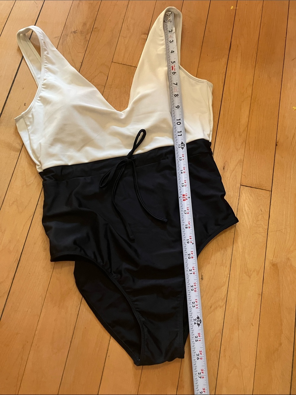 Summersalt Backflip Two Tone Black and White One Piece Tie Waist Swimsuit Size 8 - Picture 10 of 11